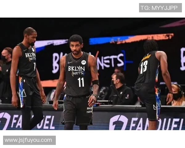 小托马斯与欧文的巅峰对决谁能在NBA赛场上笑到最后